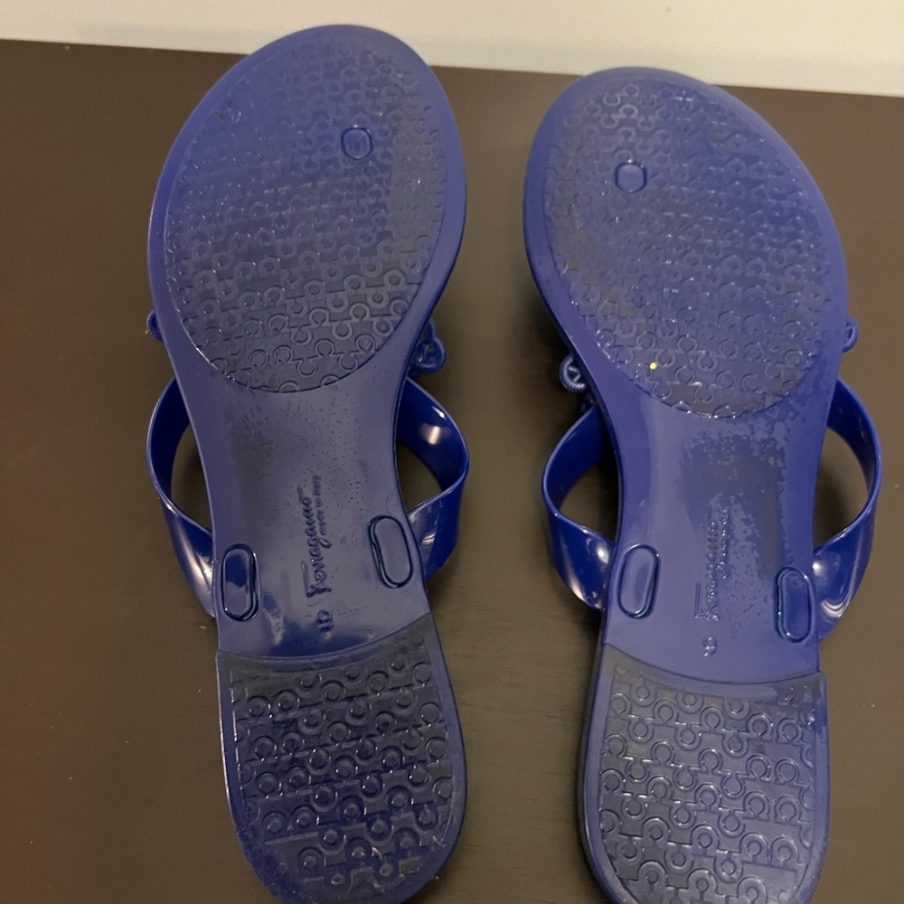 Salvatore Ferragamo Cobalt Blue Jelly Bow Thong Sandals - Picture 3 of 3